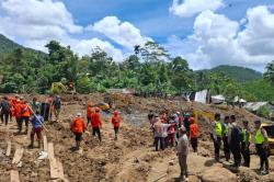 Update Longsor Banjarnegara: 3 Orang Tewas, 25 Korban Hilang dan 934 Warga Mengungsi<