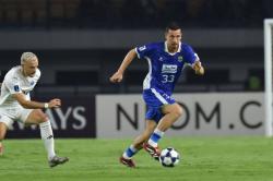 Chemistry Meningkat, Thom Haye Optimistis Persib Bisa Kalahkan Lion City Sailors<