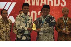 Laznas Dewan Dakwah Sabet 3 Penghargaan Zakat Awards 2025, Bukti Inovasi Dakwah Digital