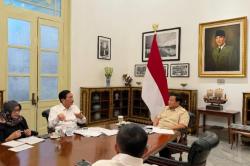 Prabowo Panggil Luhut ke Istana, Bahas Apa?