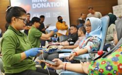Antusiasme Karyawan MNC Group Donor Darah dan Donasi untuk Korban Bencana