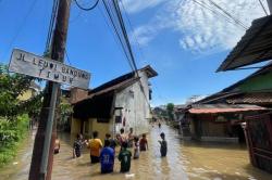 Banjir Landa 3 Desa di Bandung, 75 Warga Mengungsi<