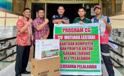 CV Mutiara Lestari Serahkan Bantuan Komputer dan Printer, Dukung Produktivitas Karang Taruna<