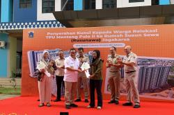 Pramono Relokasi Warga TPU Menteng Pulo II ke Rusun Jagakarsa, Gratiskan Sewa 6 Bulan