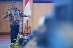 Ratusan Mahasiswa Udayana Ikuti Kuliah Umum, Didorong Perkuat Ekonomi Hijau di Indonesia 