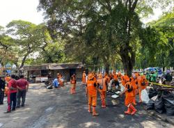 30 Kios Area Kuliner di Kalibata Hangus Terbakar usai 2 Matel Tewas Dikeroyok