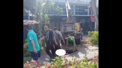 Tragis! Petugas DLHK Mataram Jatuh dari Crane, 1 Tewas 1 Kritis