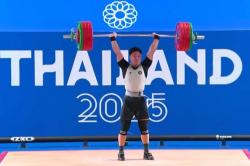Medali Emas Ke-58 Indonesia di SEA Games 2025 Dipersembahkan Rahmat Erwin Abdullah dari Angkat Besi