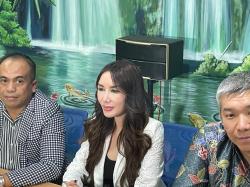 Kronologi Lengkap Perkenalan Ade Tya dan Ari Lasso sebelum Dilabrak Dearly Djoshua