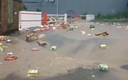 Banjir Bandang di Cirebon, 19 Motor Karyawan Supermarket Hanyut Terbawa Air Bah<