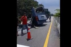 Bus TNI AL Tabrak Truk Semen di Tol Belmera Medan, Belasan Prajurit Terluka<
