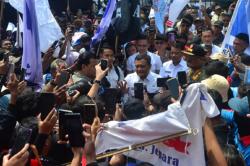 Tuntutan Dikabulkan, Buruh Bersorak UMP Jateng 2026 Naik 7,28 Persen<