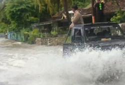 Banjir Rendam Jalur Pantai Baron Gunungkidul, Arus Lalin sempat Dialihkan<