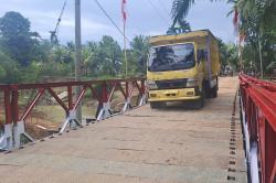 Pembangunan Jembatan Bailey dan Armco di Sumbar dan Sumut Dikebut untuk Pulihkan Akses