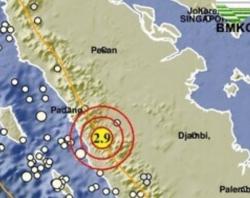 Solok Selatan 5 Kali Diguncang Gempa Dangkal, Berpusat di Darat<
