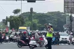 Hari Pertama Masuk Sekolah di 2026, Jalan Margonda Depok Macet