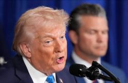 Demo Antipemerintah di Iran Chaos, Trump Ancam akan Turun Tangan
