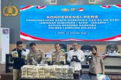 Kronologi Penyelundupan Sabu 122 Kg Digagalkan di Bakauheni, Disamarkan dalam 8 Ton Jengkol<