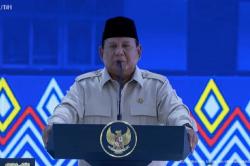 Prabowo ke Siswa Sekolah Rakyat: Jangan Malu Orang Tuamu Buruh-Pemulung, Cium Kakinya