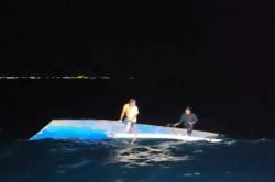 Perahu Terbalik Dihantam Ombak, 2 Nelayan Kolaka Utara Diselamatkan Polisi<