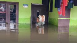 Masuki Hari Kelima, Ratusan Rumah di Taman Cikande Tangerang Masih Terendam Banjir<