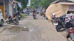 Banjir Karawang Kian Parah, Ribuan Warga Mengungsi hingga ke Jalanan<