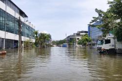 Banjir Jabodetabek, Kawasan Teluk Gong Jakut Masih Terendam Setinggi 70 cm