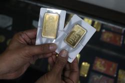 Harga Emas Antam Hari Ini Turun Rp15.000, Cek Rincian Termurah hingga Termahal