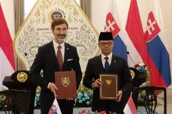 Sah! Indonesia-Slovakia Sepakati Bebas Visa Pemegang Paspor Diplomatik dan Dinas