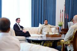 Prabowo Bertemu Petinggi Embraer Brasil di Istana, Bahas Rencana Beli Pesawat?