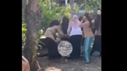 Viral! Siswi SMA di Bengkulu Dikeroyok Kakak Kelas, Guru Kewalahan Melerai<