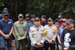 Kapolda Riau Copot Kapolsek dan Kanit Reskrim Panipahan usai Demo Warga Berujung Anarkis