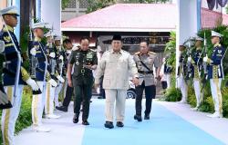 Momen Prabowo Beri Taklimat ke 650 Pati TNI-Polri di Istana 