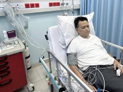 Hedi Yunus Kena Serangan Vertigo Hebat, Muntah Terus-terusan hingga Dirawat di ICU!