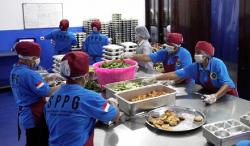 Kisah Eks Narapidana di Sumba Barat Daya Menata Ulang Hidup dari Balik Dapur MBG<