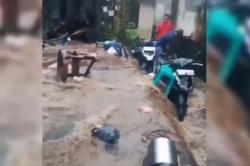 Banjir Bandang Terjang Kampung Domas Salatiga, 4 Rumah Warga Terdampak Kerusakan<