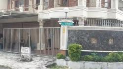 Bareskrim Geledah Rumah Mewah di Surabaya, Usut TPPU Rp25,8 Triliun dari Tambang Emas Ilegal<