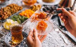 Jadwal Buka Puasa Semarang Hari Ini 2 Maret 2026, Maghrib Jam Berapa?<