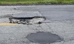 Hati-hati! Jalan Rusak Ditemukan di Tol Trans Sumatera jelang Lebaran, Ini Lokasinya