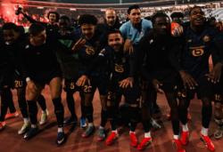 Bangga! Calvin Verdonk Bawa Lille ke 16 Besar Liga Europa