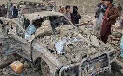 Pakistan dan Afghanistan Perang, Saling Bombardir