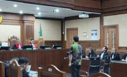 Advokat Junaedi Saibih Divonis Bebas dalam Kasus Suap Hakim