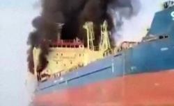Nekat Lintasi Selat Hormuz, 10 Kapal Tanker Minyak Dihantam Rudal Iran termasuk Milik AS