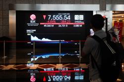 IHSG Hari Ini Ditutup Anjlok 4,11 Persen, Tinggalkan Level 6.000