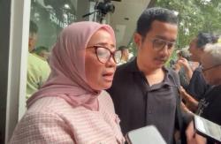 Tangis Haru Ibu Delpedro Pecah usai Anak Divonis Bebas: Hakim Pakai Hati Nurani