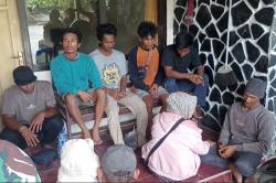 KM Natasya 01 Karam di Trenggalek, 5 ABK Selamat usai 12 Jam Terapung di Laut<