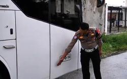 Kronologi 2 Pelajar di Luwu Tewas Terlindas Bus, Motor Terpeleset hingga Masuk Kolong<
