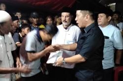 Bupati Karawang Beri Santunan Rp50 Juta untuk Korban Tewas Kecelakaan di Majalengka<