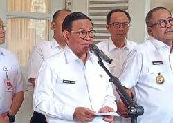 Heboh Mobil Parkir Liar di Monas Dikempesi, Pramono Minta Jukir Turut Ditindak<