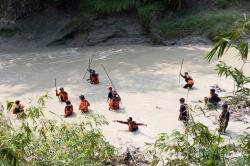 Ditinggal Suami, Istri tewas Tenggelam di Sungai Gondel Blora<